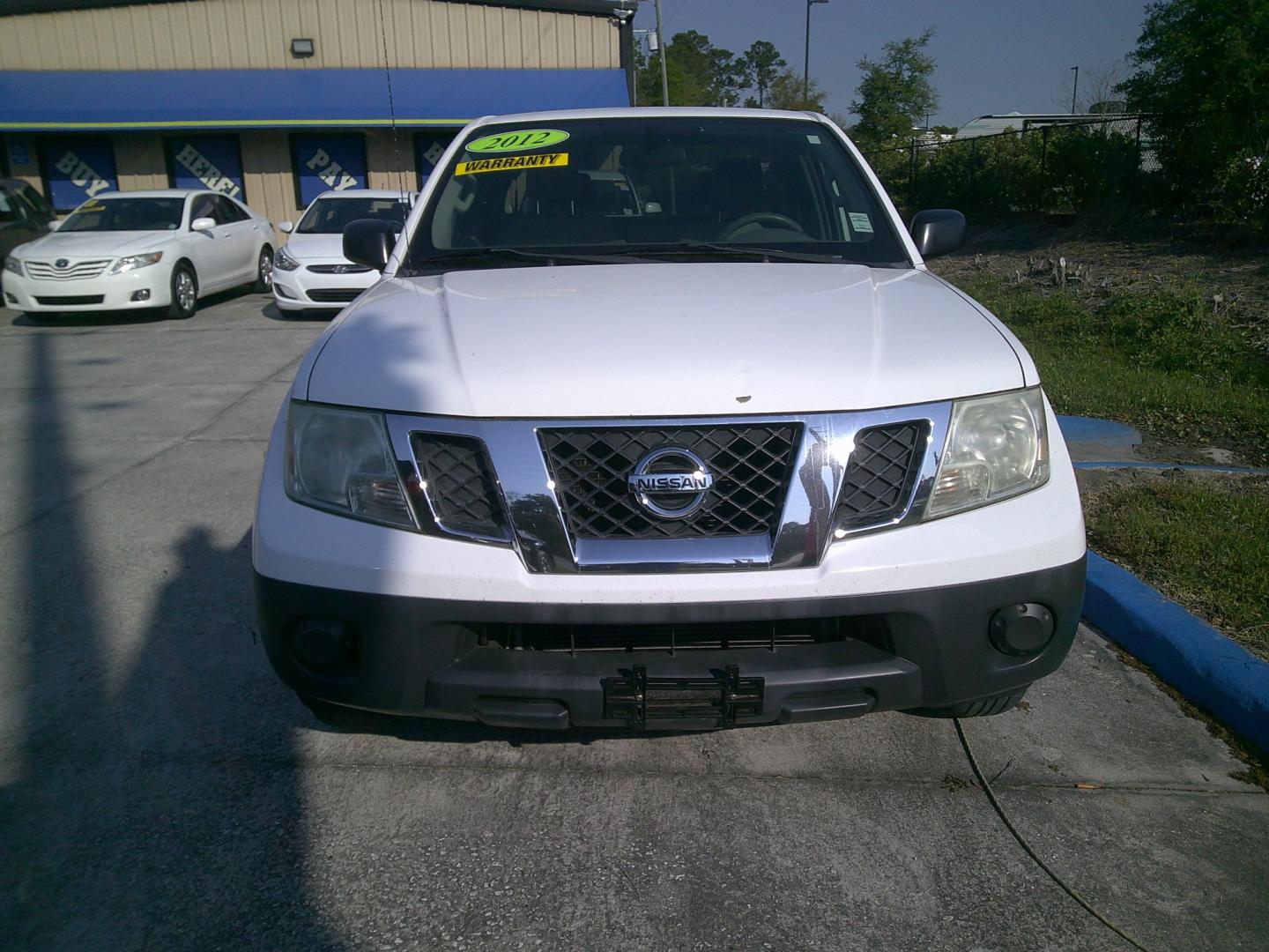 2012 WHITE NISSAN FRONTIER S; SV (1N6BD0CT4CC) , located at 10405 Abercorn Street, Savannah, GA, 31419, (912) 921-8965, 31.988262, -81.131760 - Photo#0